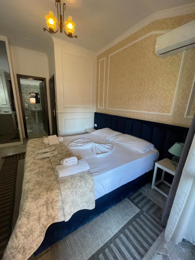 Vila Sanremo Tirana Kültér fotó