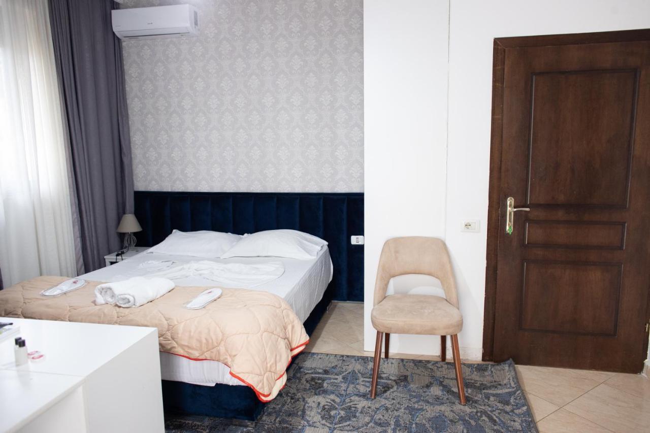 Vila Sanremo Tirana Kültér fotó