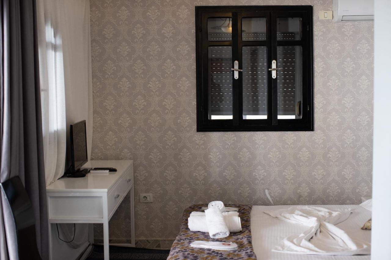 Vila Sanremo Tirana Kültér fotó